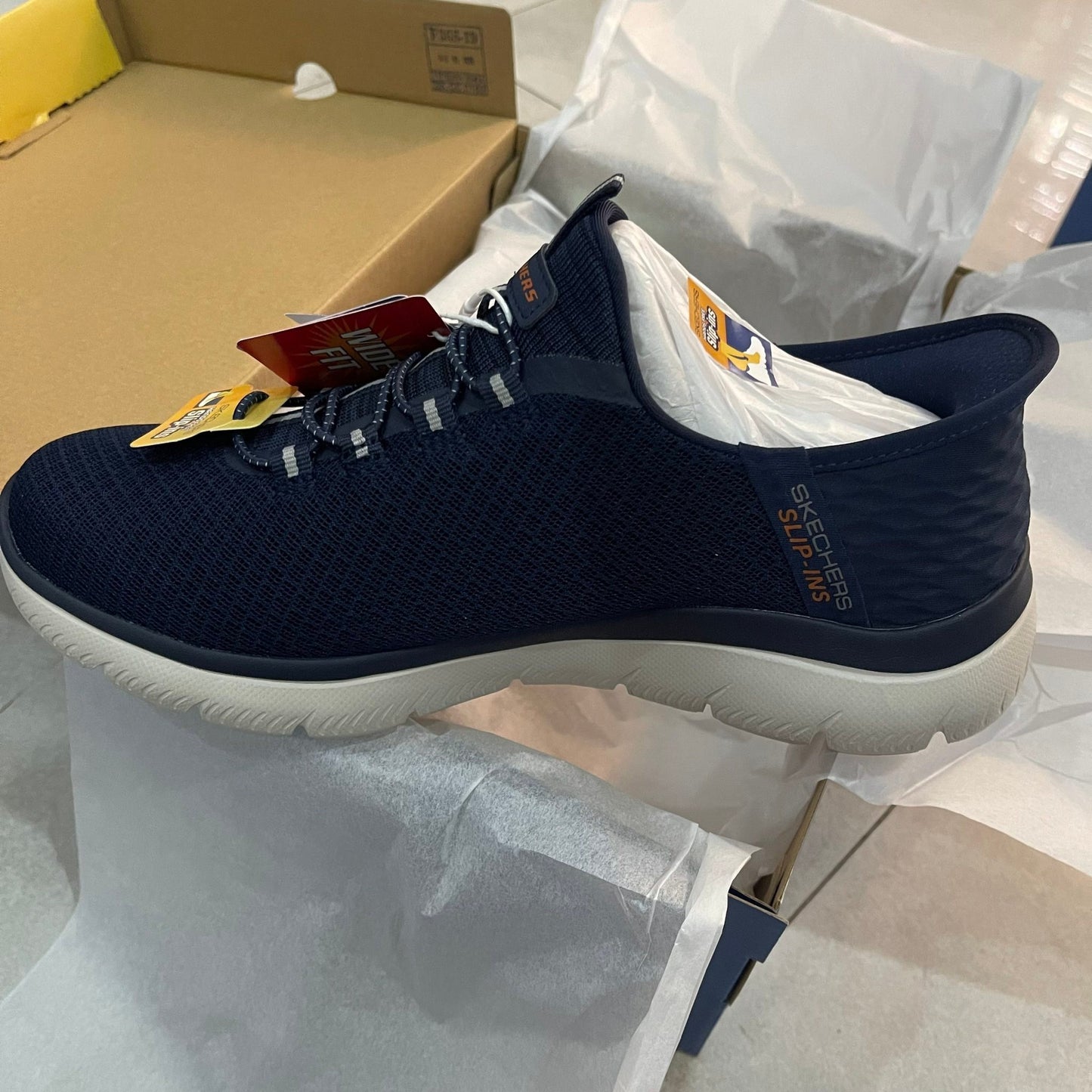 Sketchers Shoes for men