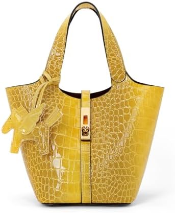 Women's Leather Tote Bag, Small, Cute, Fashionable, Large Capacity, Lightweight, Commuting, Popular, High Visibility, Simple, Soft, Freestanding, Inner Pocket Included, Charm Included