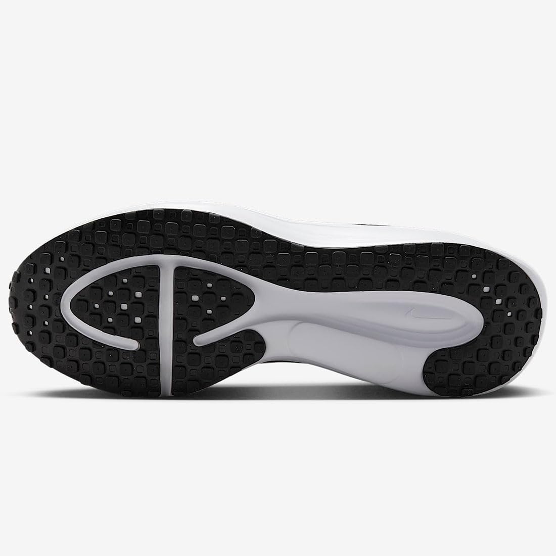 Nike Revolution 8 Wide Black/Black/White HQ1996-001