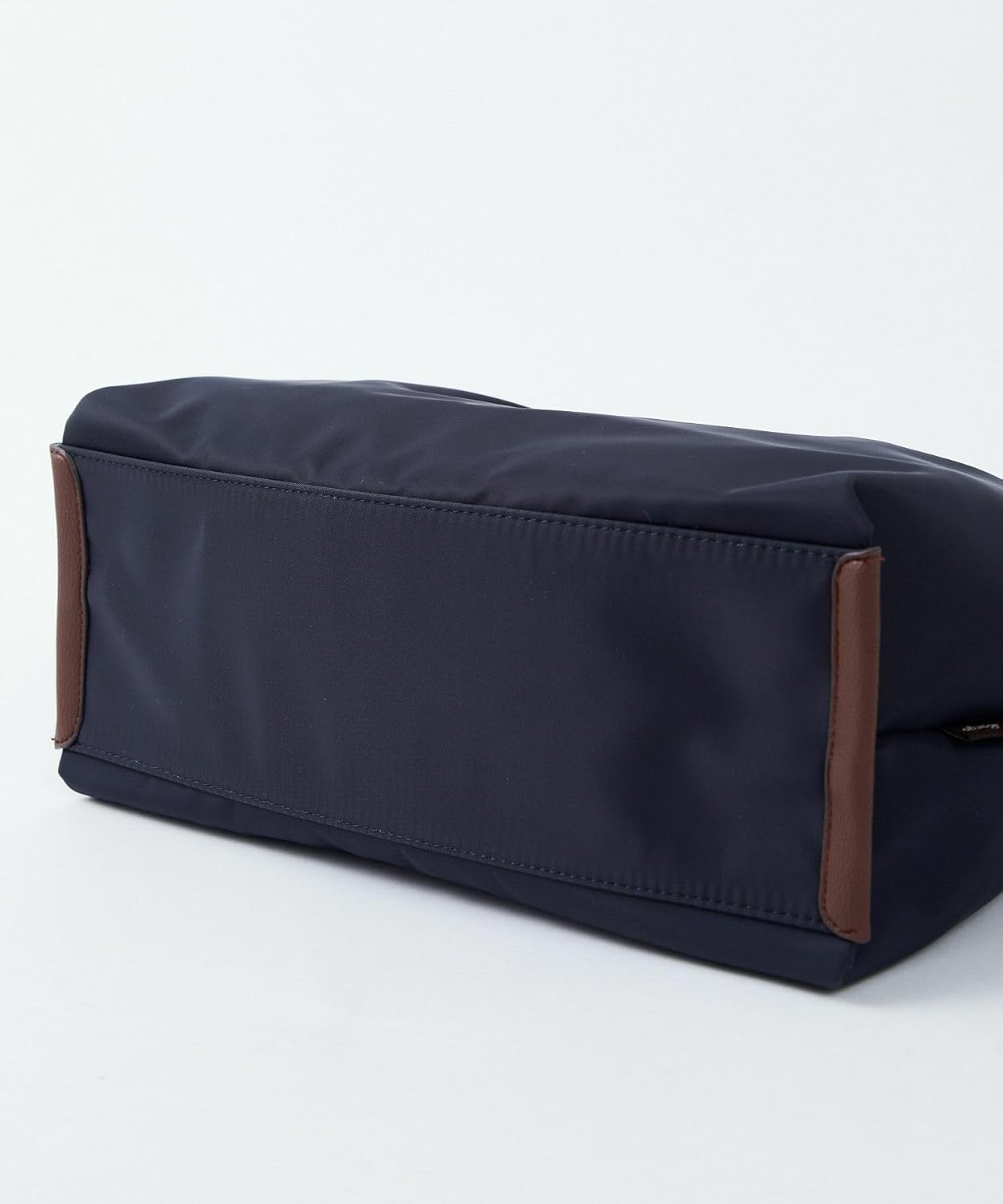 legato largo Tote Bag A4 Water Repellent/Shoulder Comfort/Large Capacity/PC Storage Shoulder Comfort LH-L0001Z Women's Navy Free Size