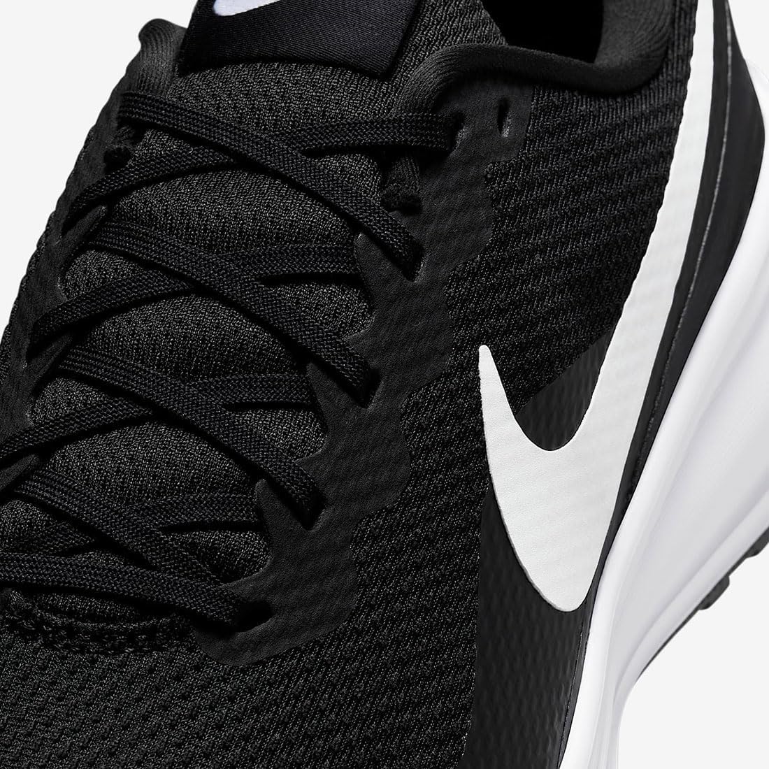 Nike Revolution 8 Wide Black/Black/White HQ1996-001