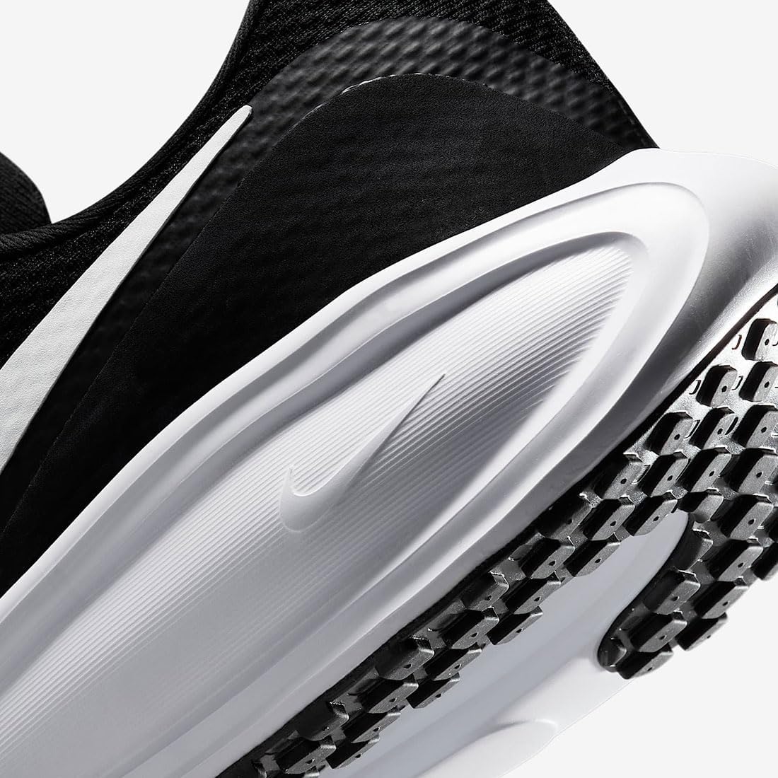 Nike Revolution 8 Wide Black/Black/White HQ1996-001